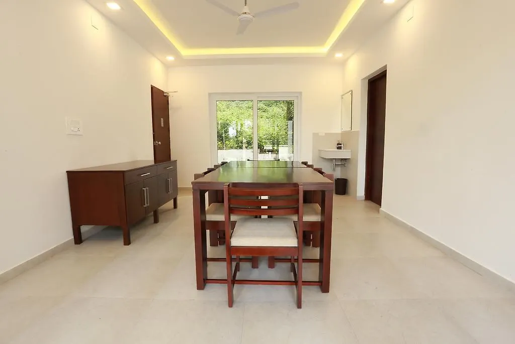 Crayons Guest House Munnar