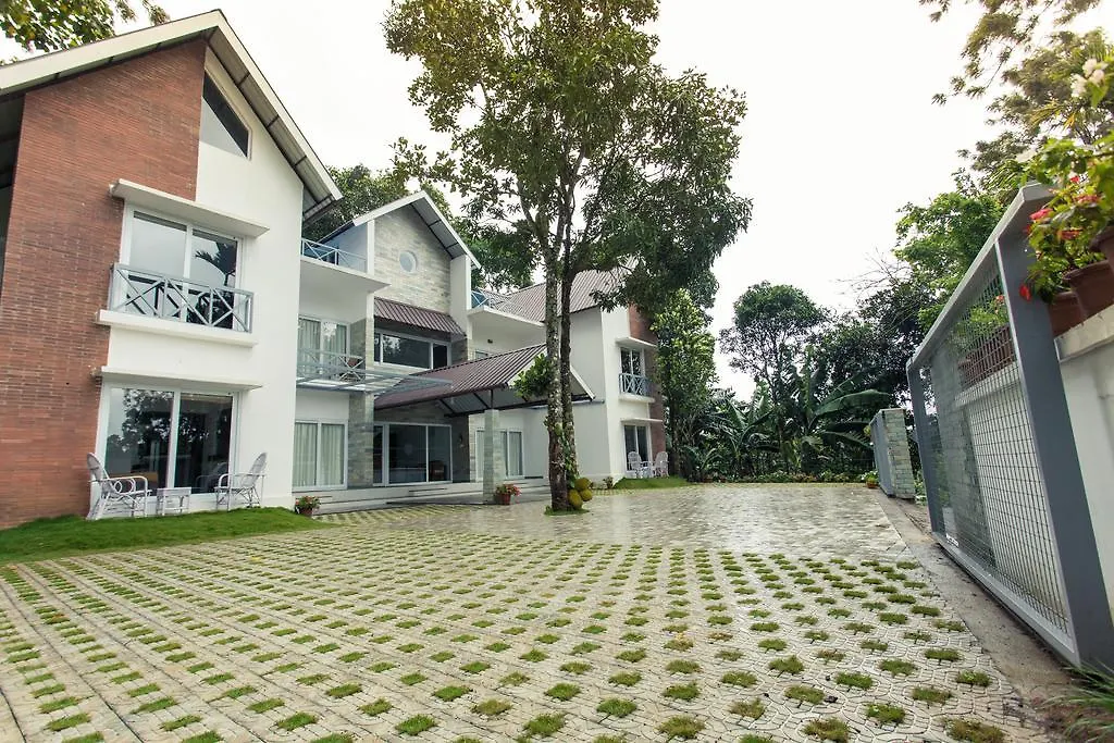 Crayons Guest House Munnar