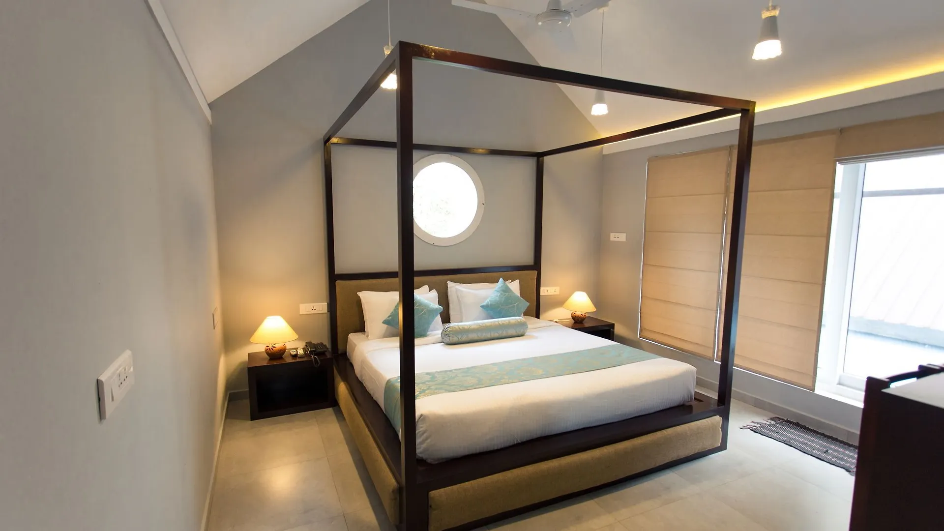 Crayons Guest House Munnar