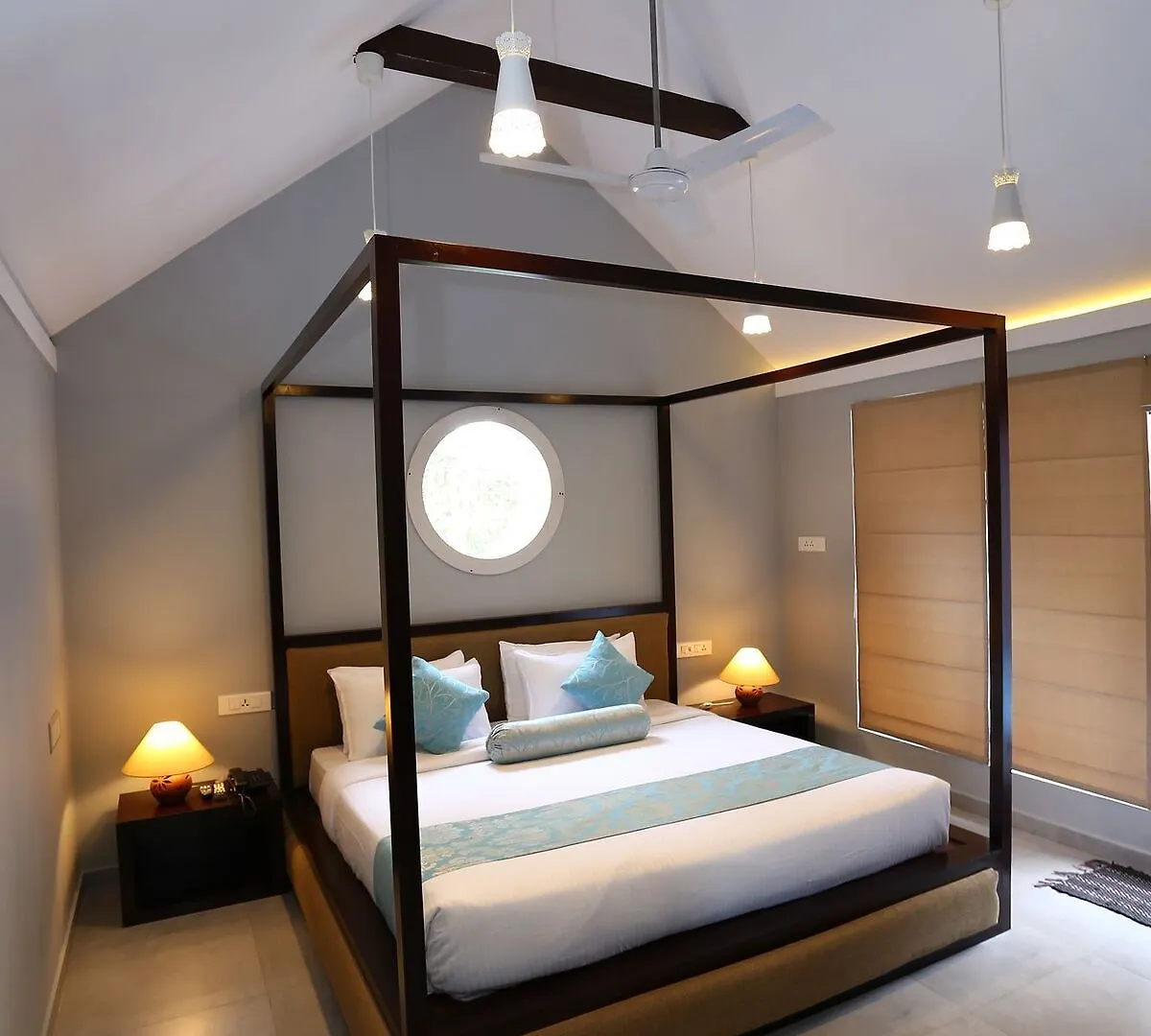 Crayons Guest House Munnar